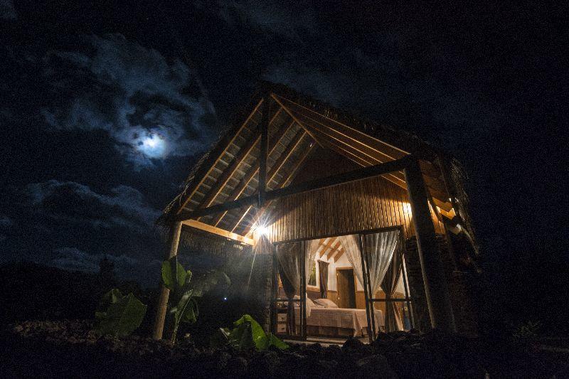 Pacific Bungalows Hanga Roa Exterior photo